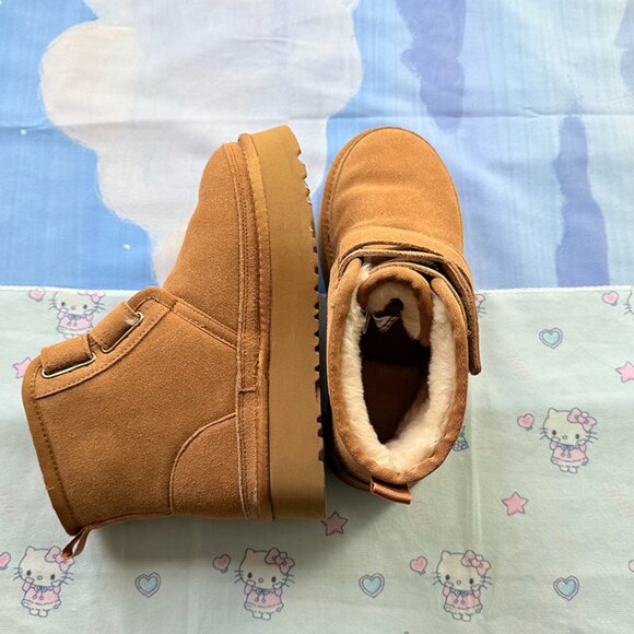 UGG Brovn Neumel Platforms - Picture 6 of 7